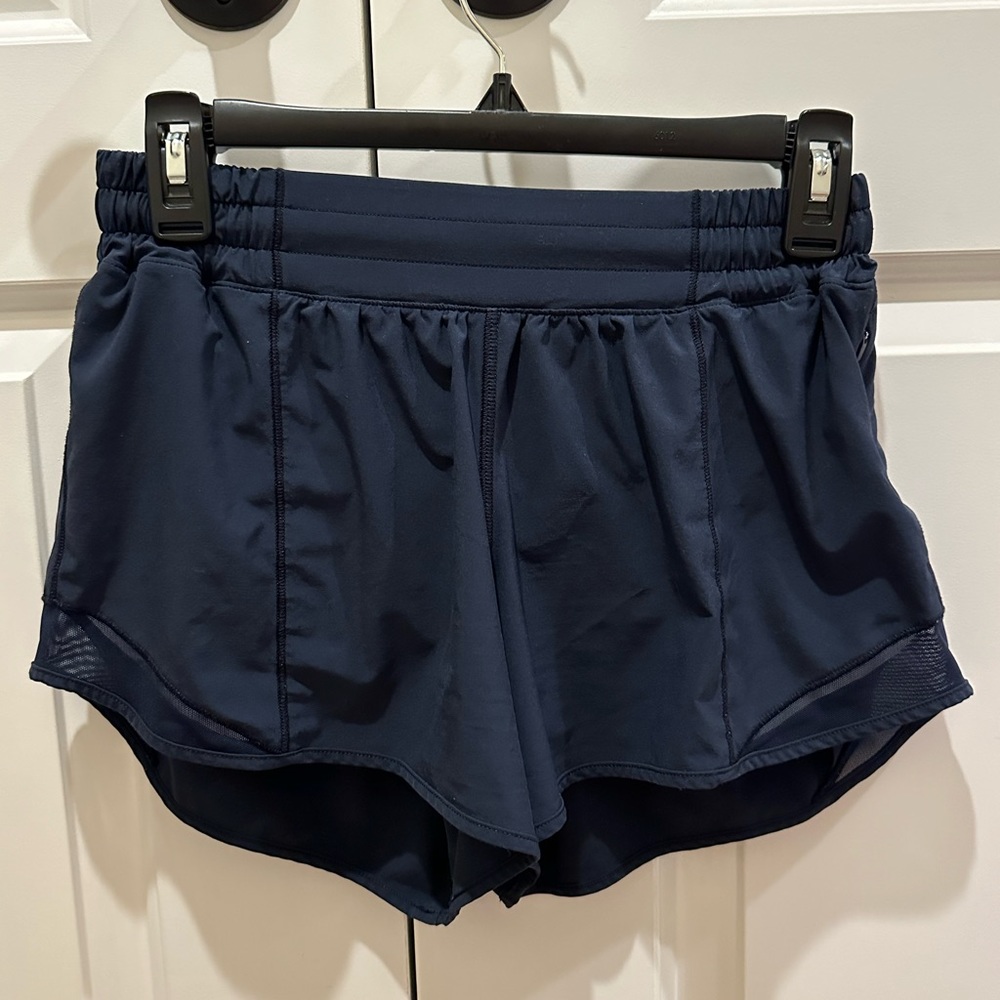 Navy Lululemon Hotty Hot Shorts - Low Rise - 4 inch - Size 6